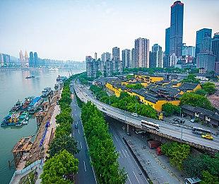 腾讯手游《和平精英》能骑马了：吃草回血 机动性强